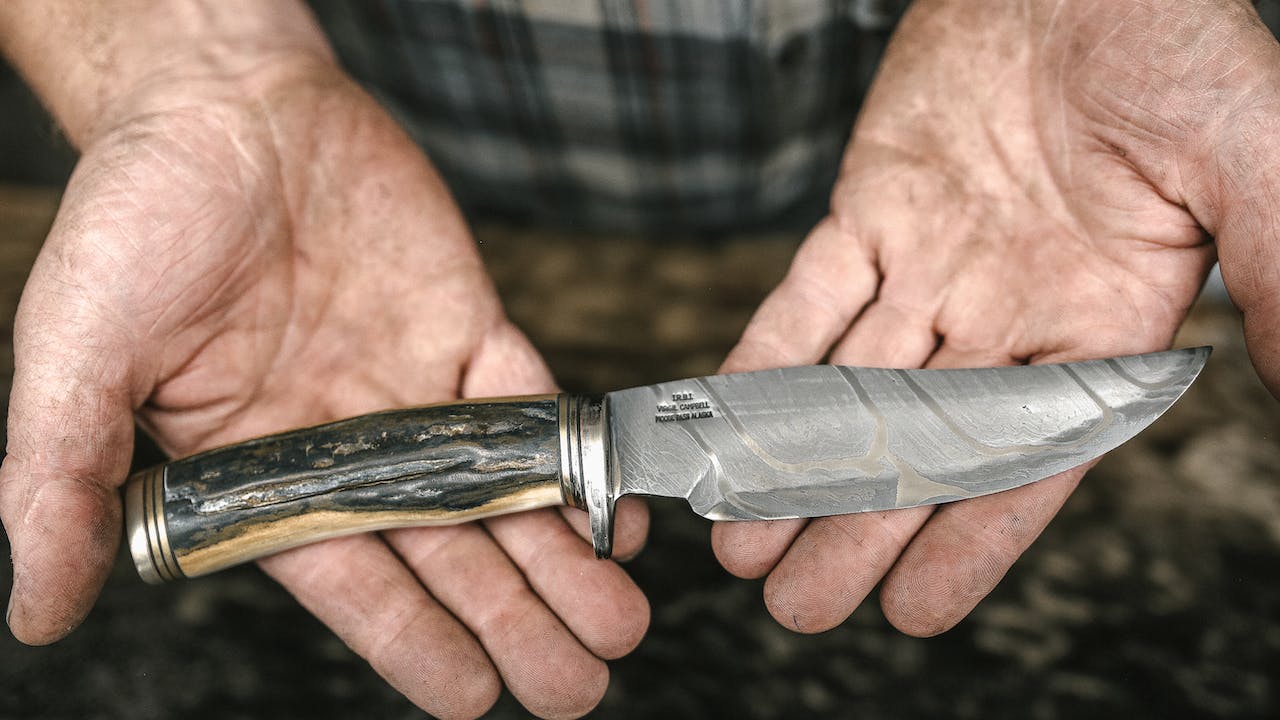 Edge Crafters Hub -Edge Crafters Hub pexels arthouse studio 4588602